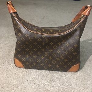 Authentic Vintage Louis Vuitton Boulogne
